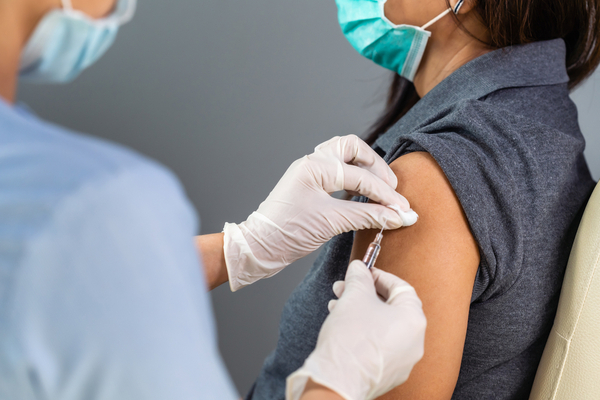 loi-«-pass-sanitaire-»-:-ce-qu’il-faut-savoir-sur-la-vaccination-obligatoire